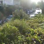 Hotel Karis