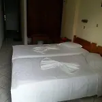 Karis Hotel