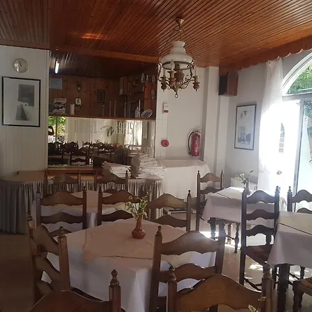 Hotel Karis