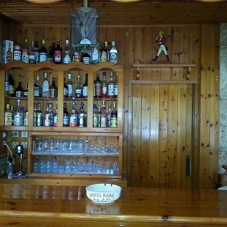 Karis Hotel 2*