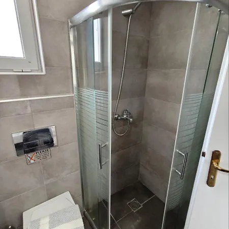 Karis Szálloda Kosz